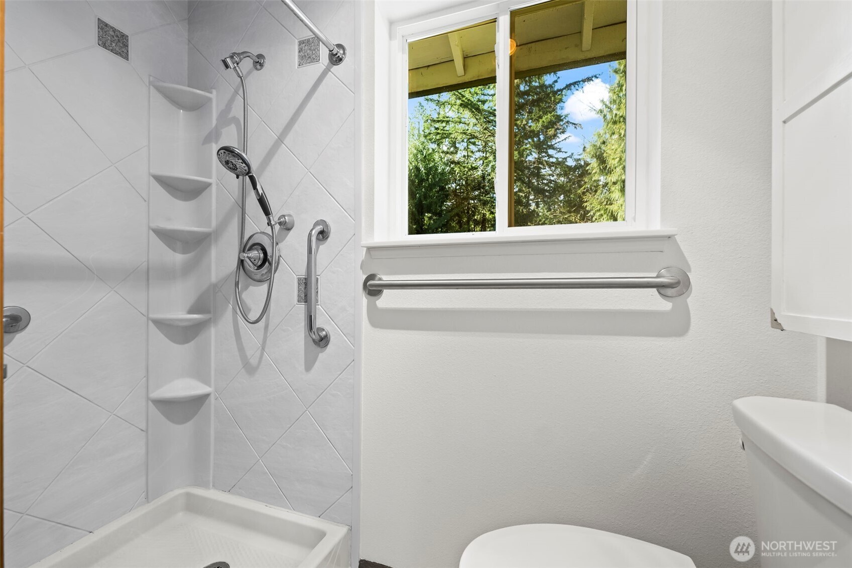 6550 Prince Pine Lane NW, Bremerton, WA 98312