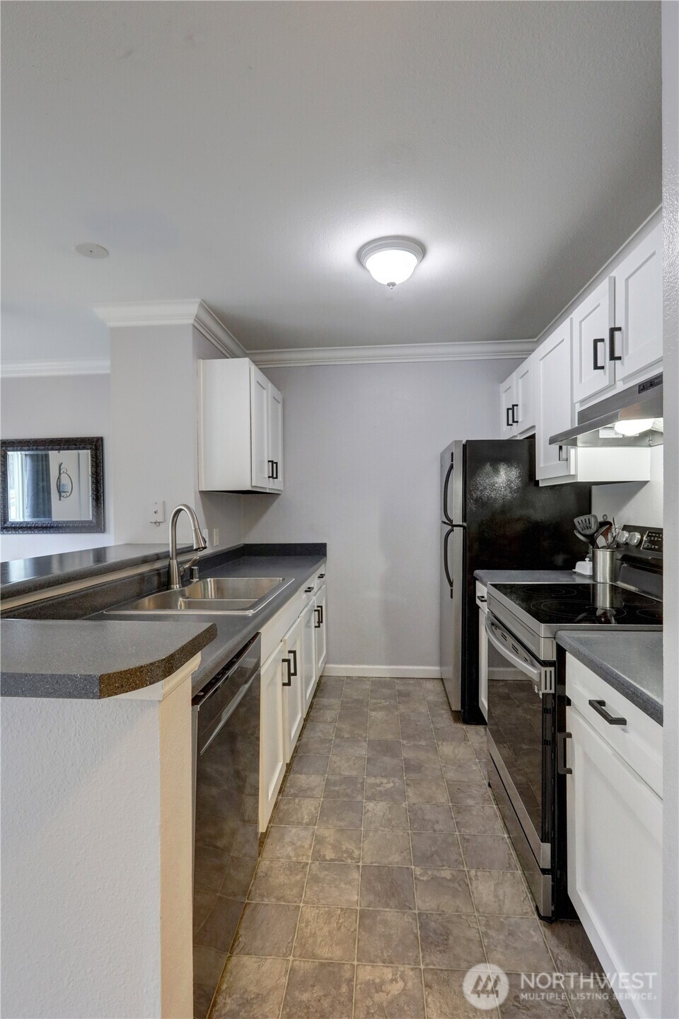 31500 33rd Place SW #F103, Federal Way, WA 98023