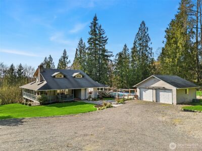 22428 107th Avenue NE, Arlington, WA 98223 - Photo 2