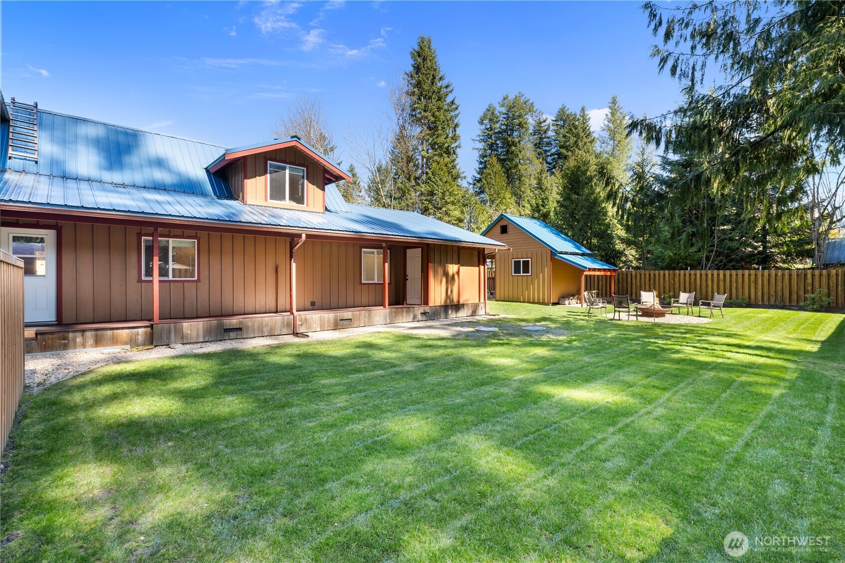 424 Cannon Road , Packwood, WA 98361
