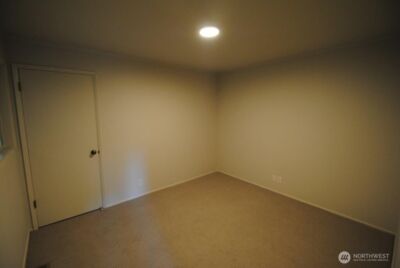 930 130th Avenue NE, Bellevue, WA 98005 - Photo 26