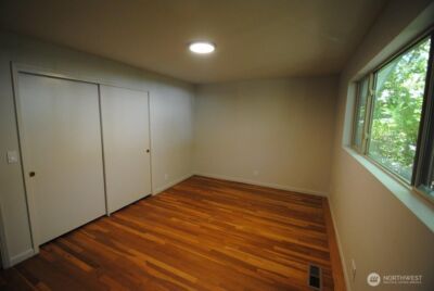 930 130th Avenue NE, Bellevue, WA 98005 - Photo 27