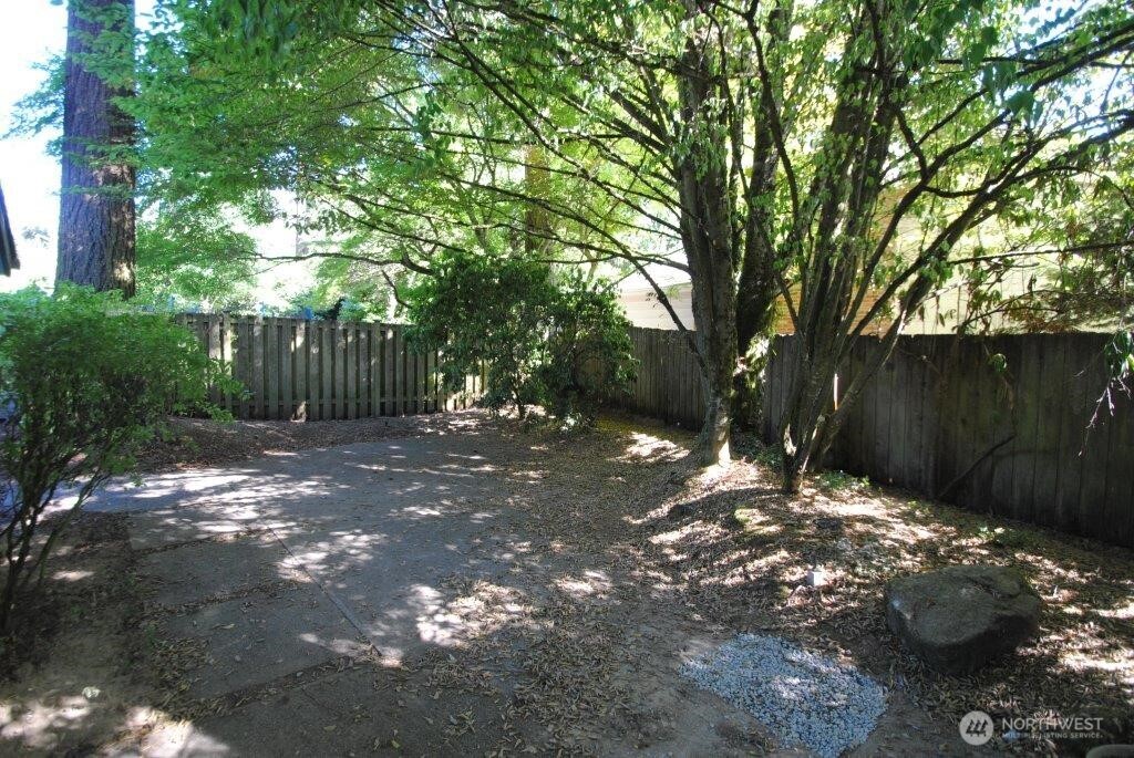 930 130th Avenue NE, Bellevue, WA 98005