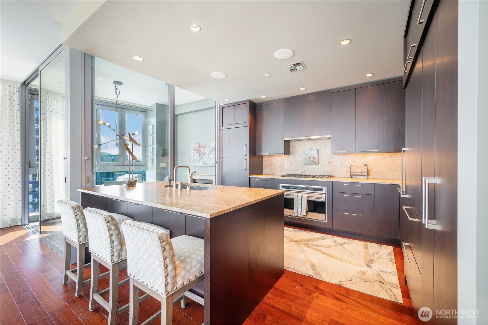 1521 2nd Avenue #1602, Seattle, WA 98101