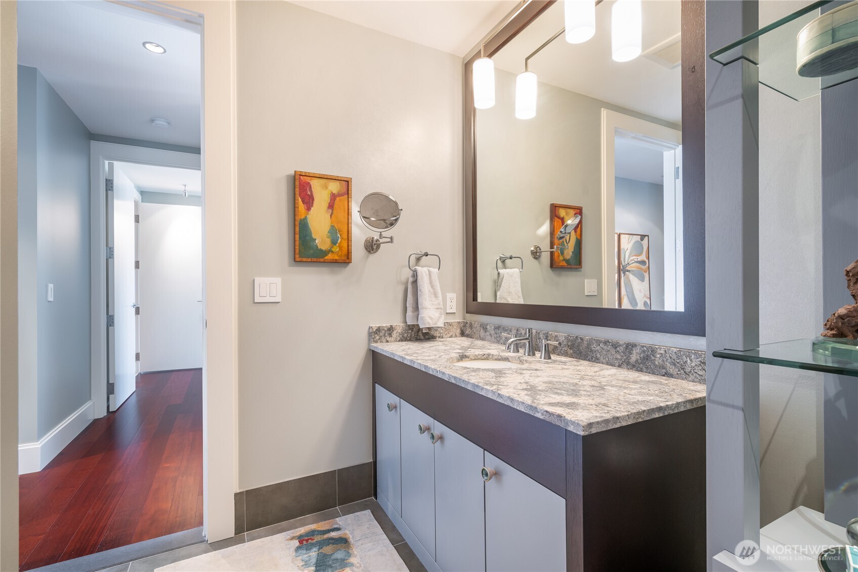 1521 2nd Avenue #1602, Seattle, WA 98101