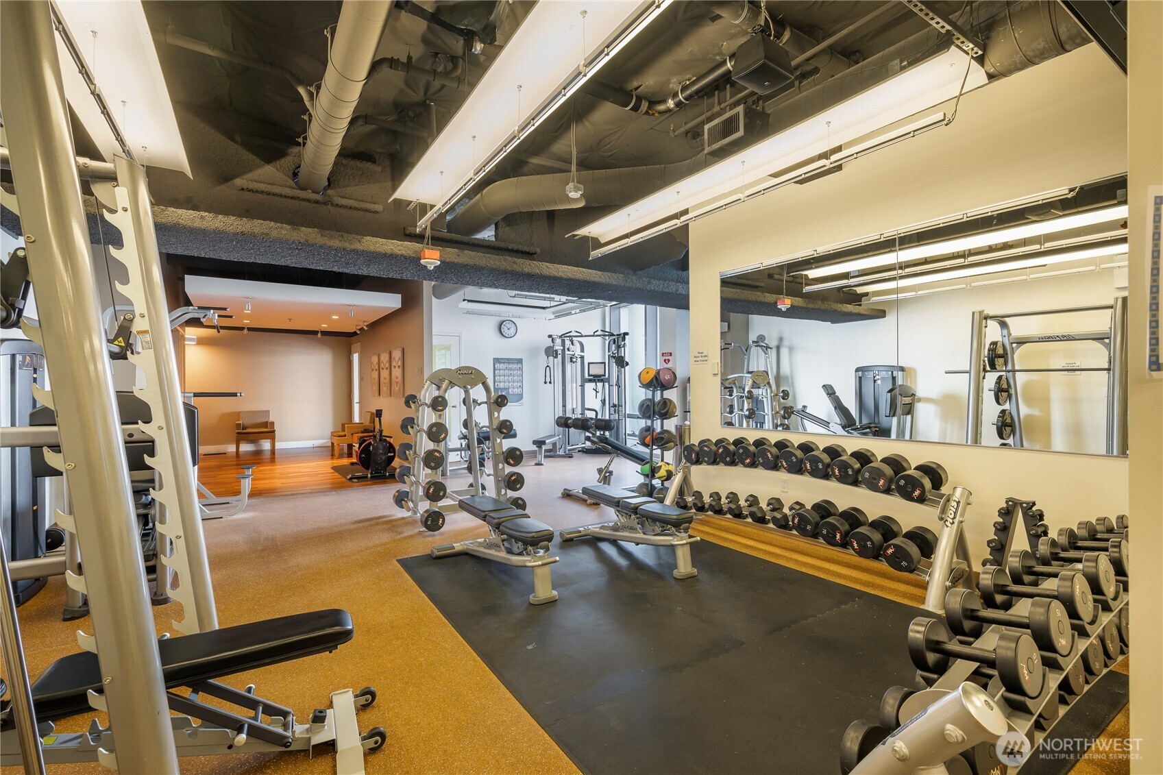 1521 2nd Avenue #1602, Seattle, WA 98101