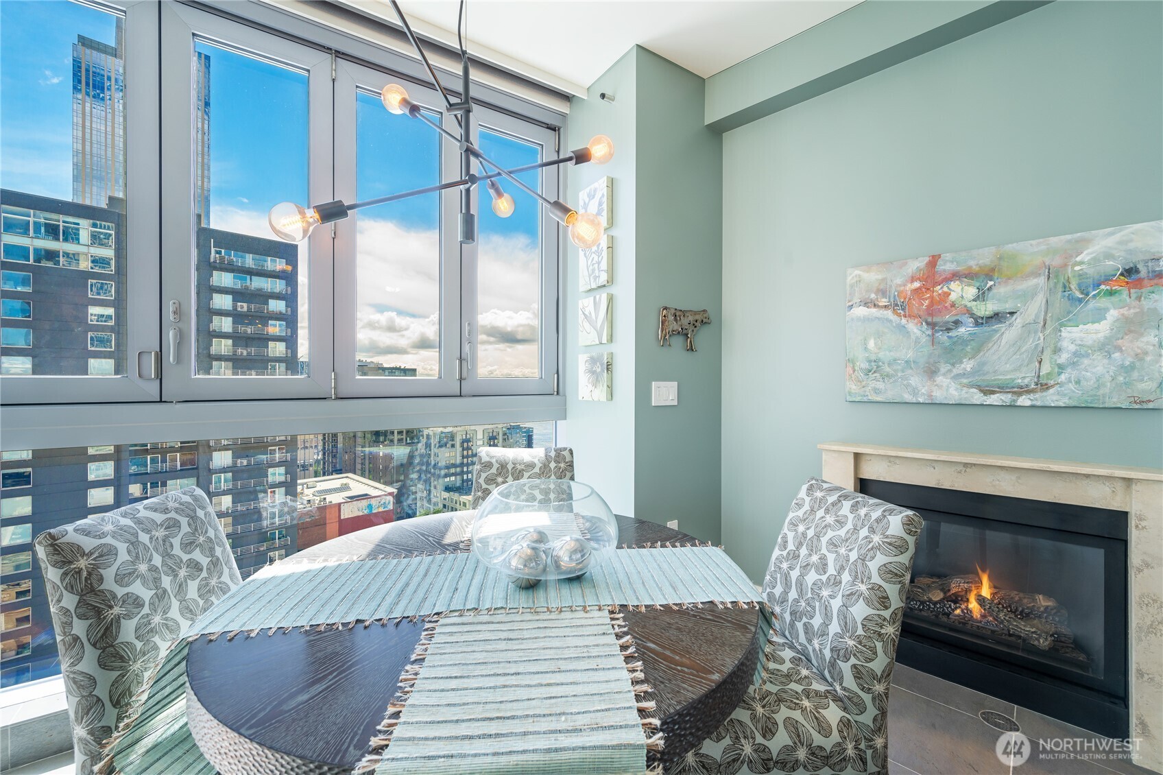 1521 2nd Avenue #1602, Seattle, WA 98101