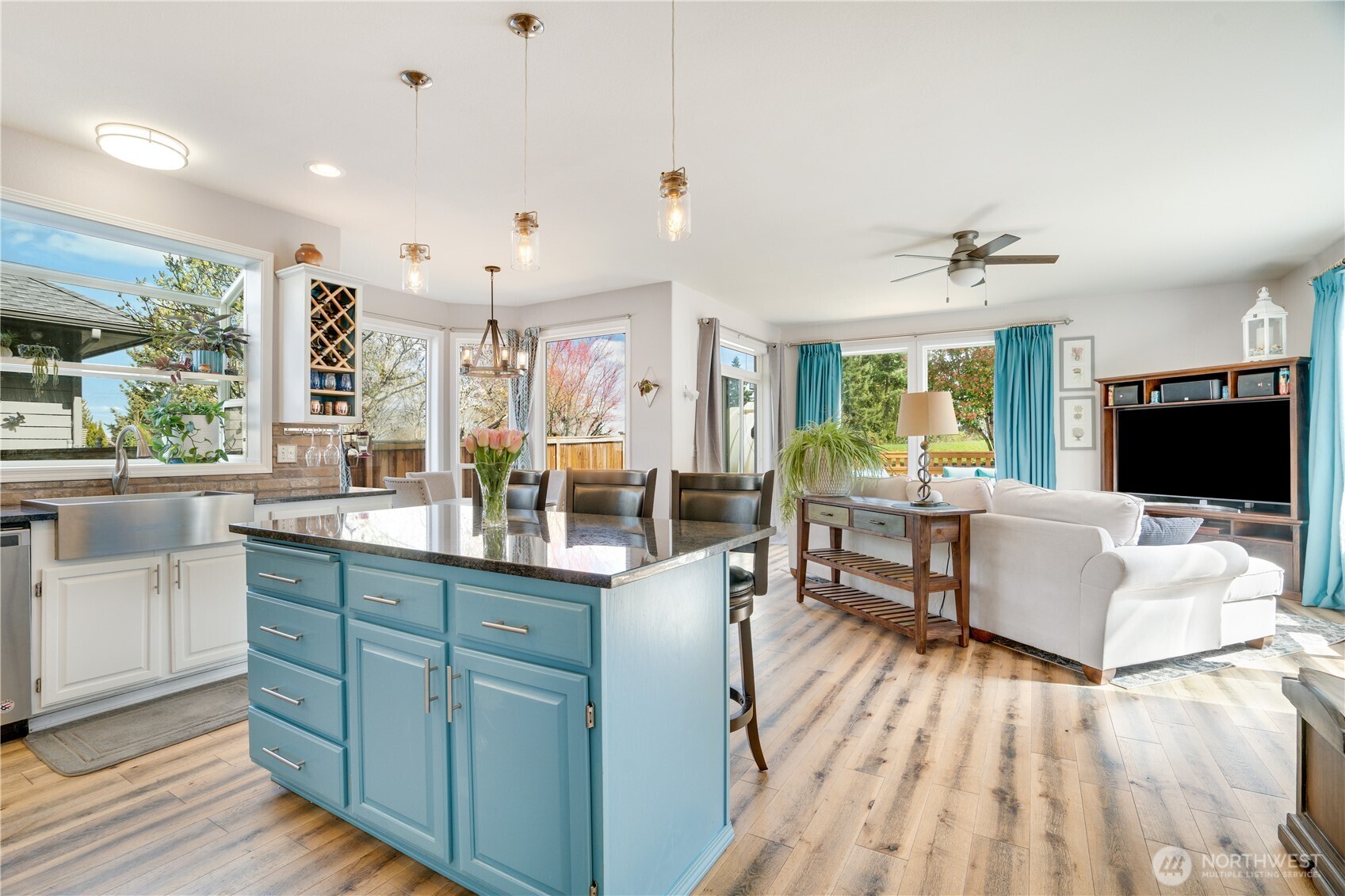 2209 28th Street SE, Puyallup, WA 98372