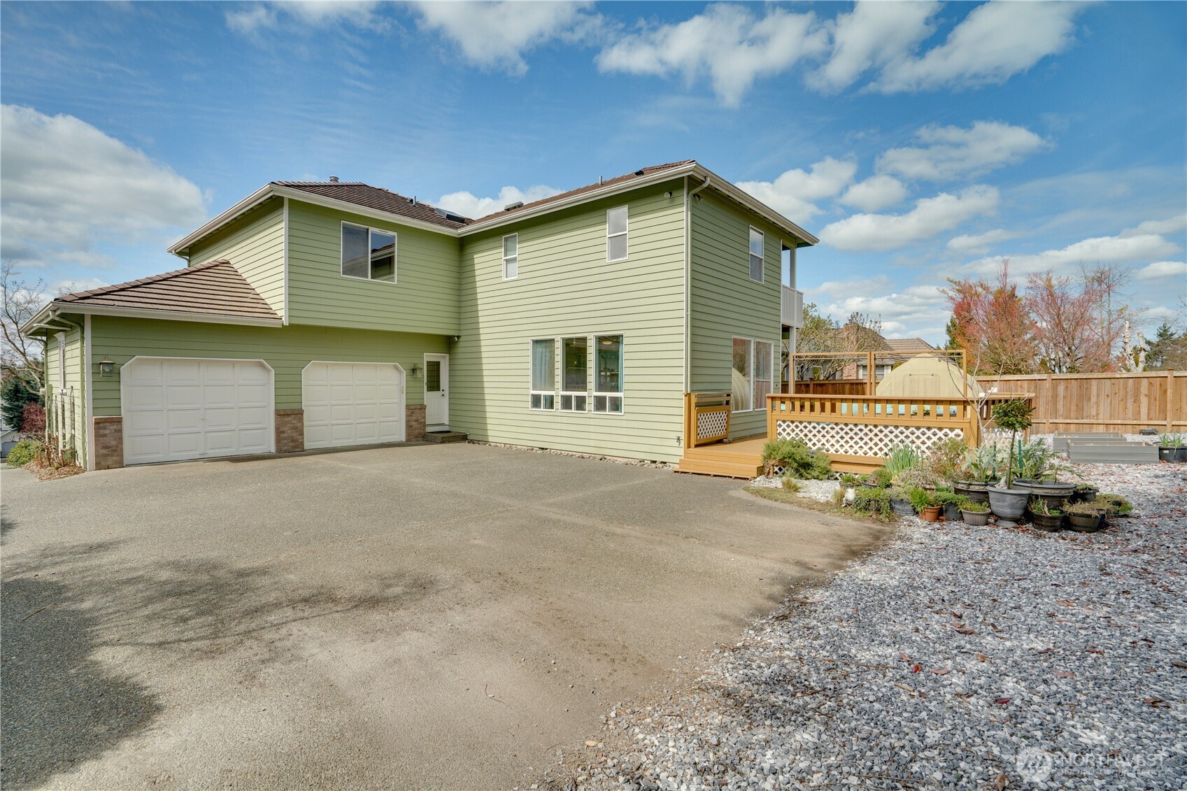 2209 28th Street SE, Puyallup, WA 98372