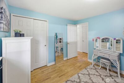 8554 NE 137th Pl , Kirkland, WA 98034 - Photo 18