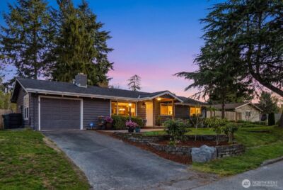 8554 NE 137th Pl , Kirkland, WA 98034 - Photo 2