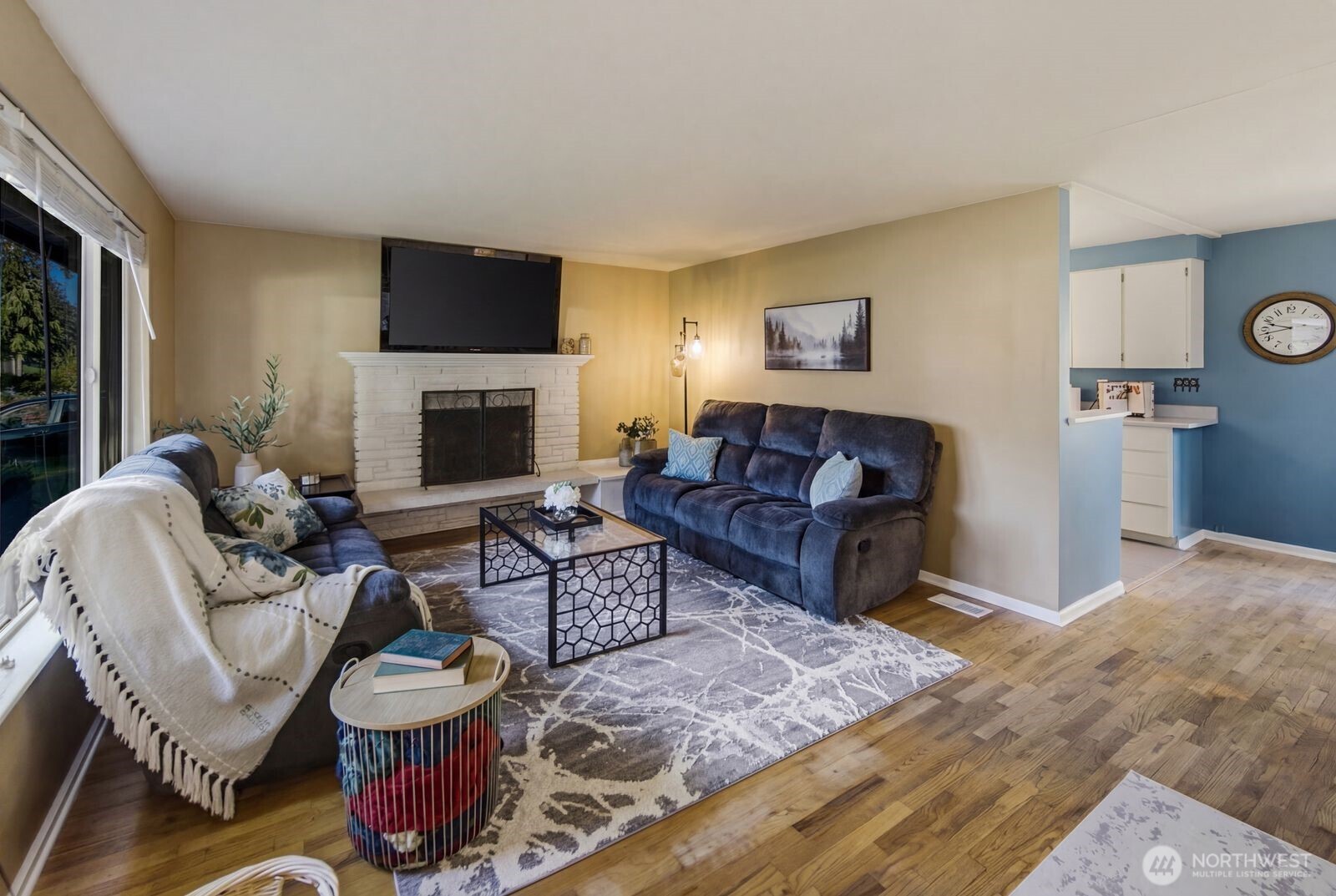 8554 NE 137th Pl , Kirkland, WA 98034