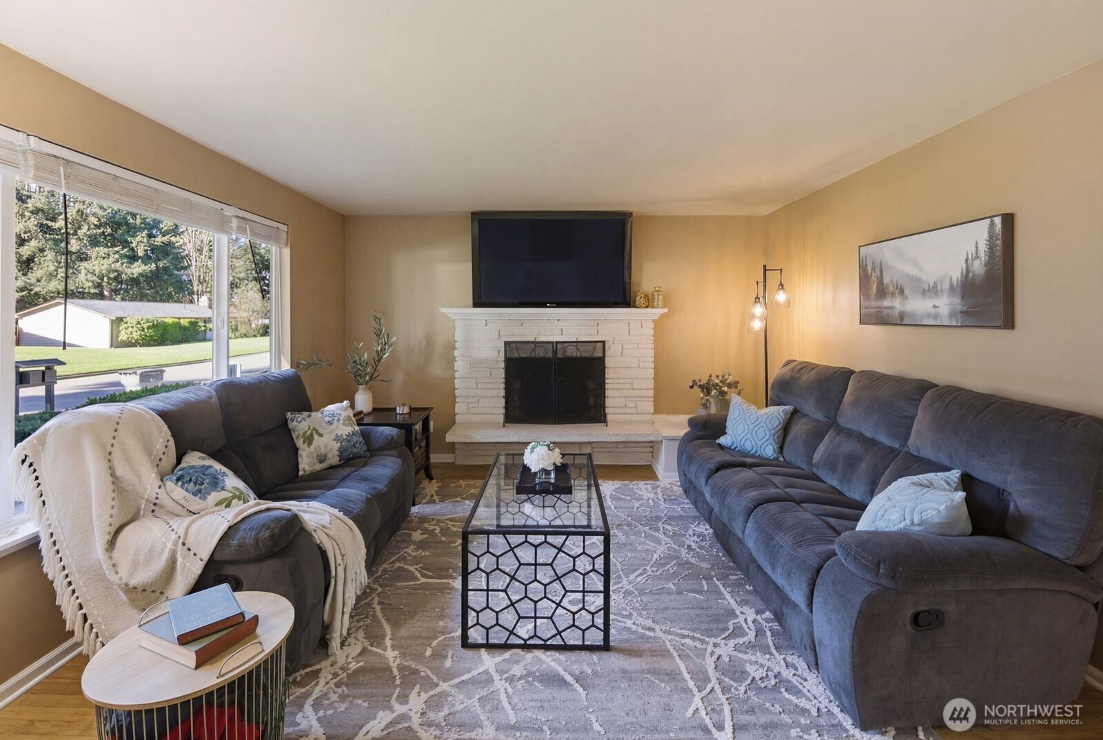 8554 NE 137th Pl , Kirkland, WA 98034