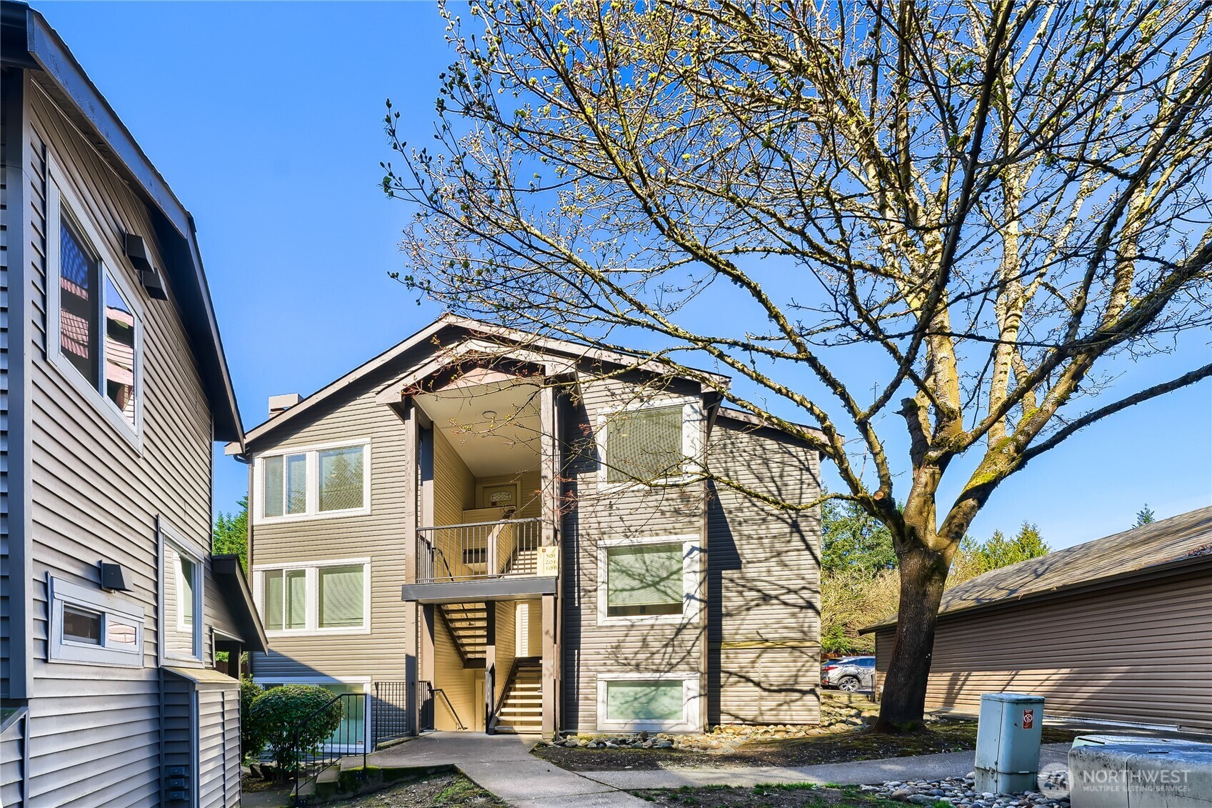 26221 116th Avenue SE #F301, Kent, WA 98030
