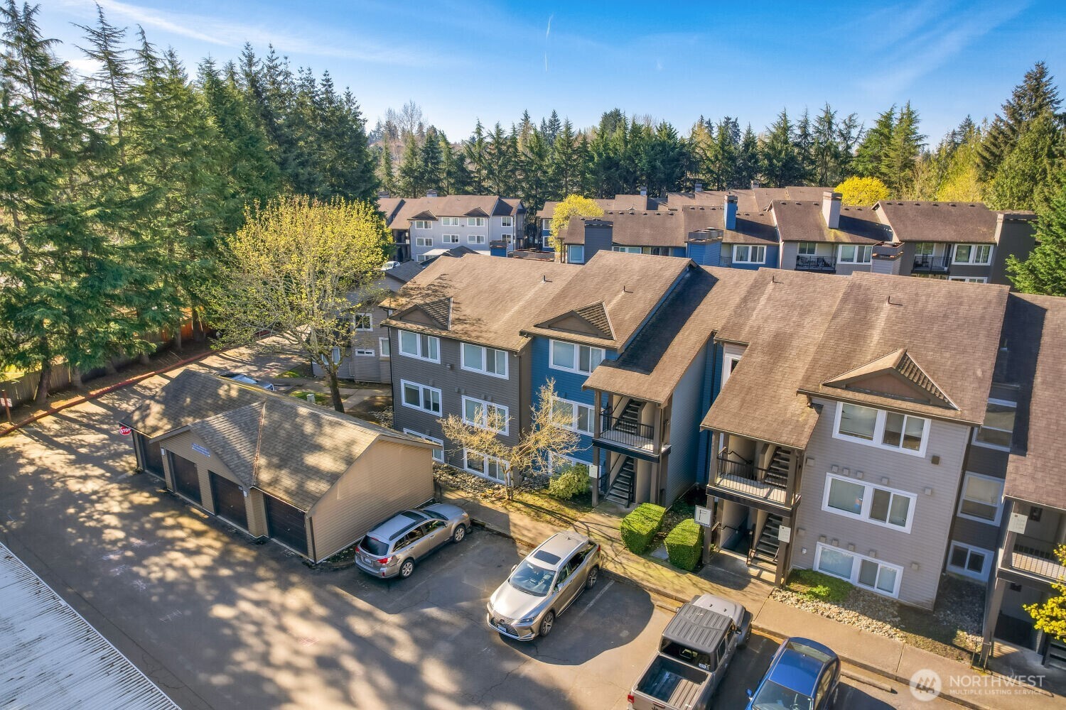 26221 116th Avenue SE #F301, Kent, WA 98030