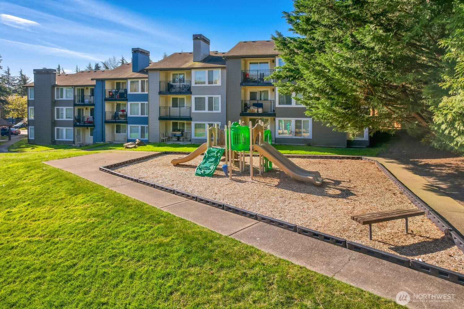 26221 116th Avenue SE #F301, Kent, WA 98030