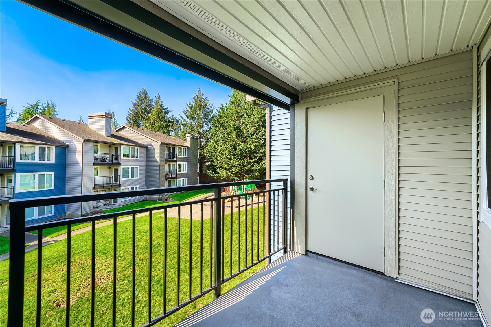 26221 116th Avenue SE #F301, Kent, WA 98030