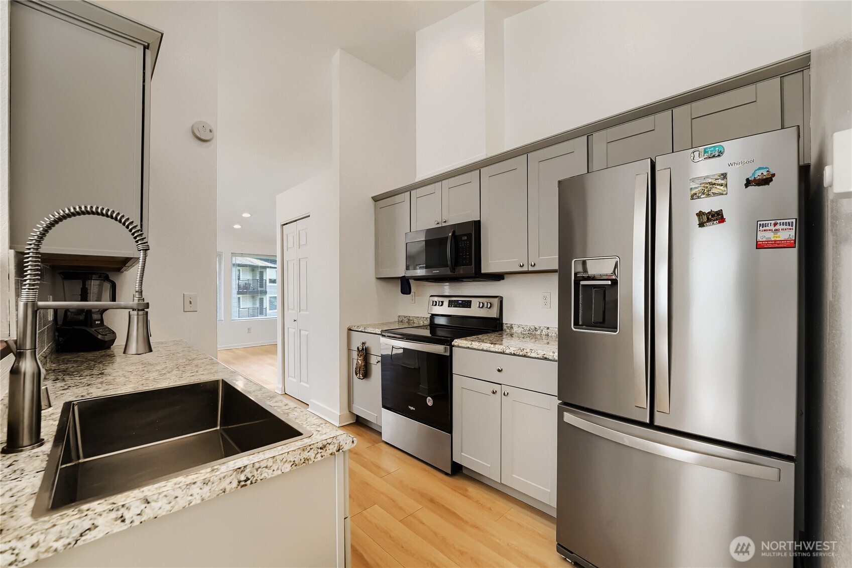 26221 116th Avenue SE #F301, Kent, WA 98030