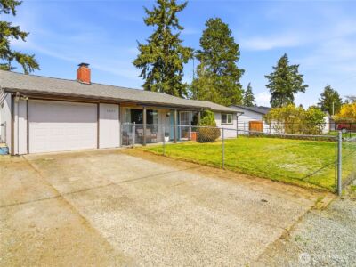 1627 Garfield Street S, Tacoma, WA 98444 - Photo 2