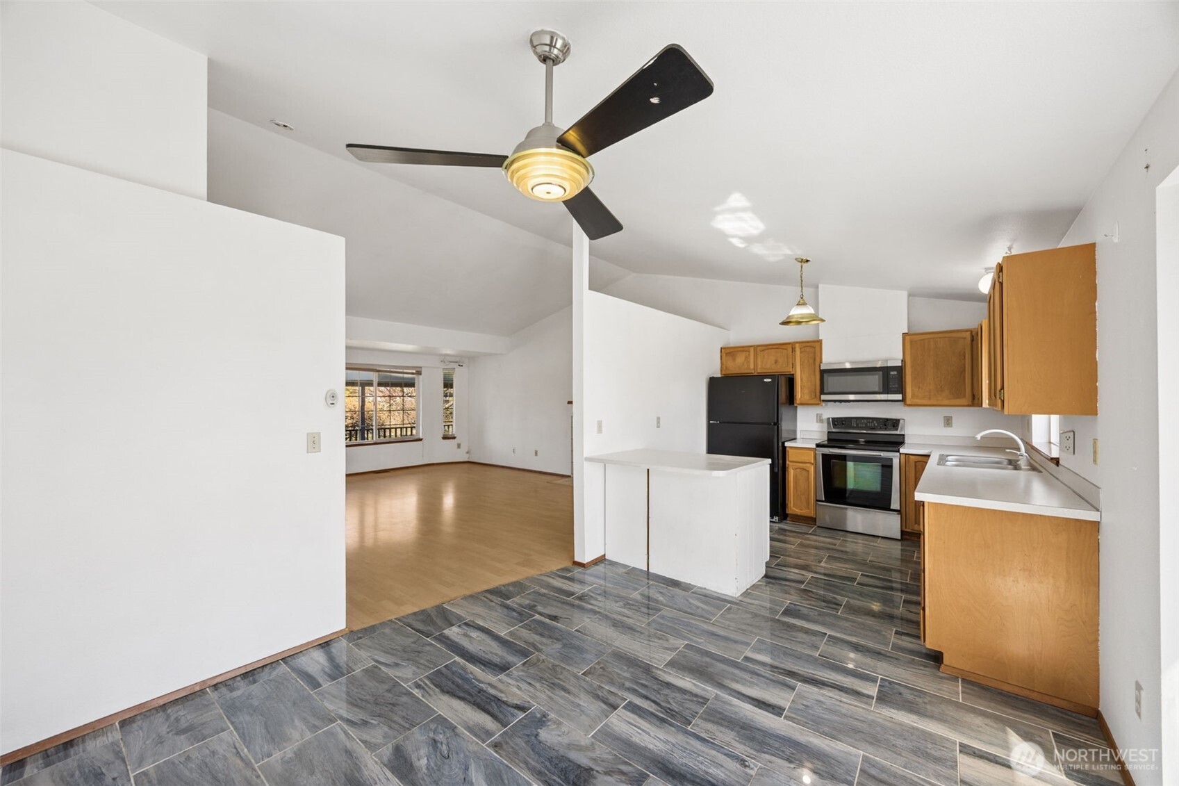 11115 13th Avenue S, Tacoma, WA 98444