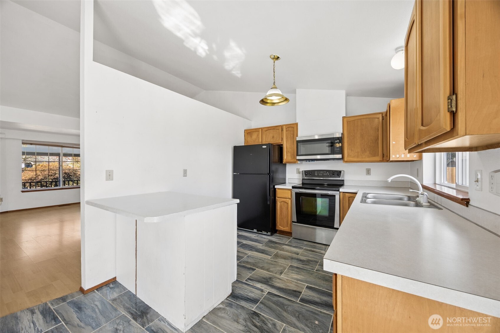 11115 13th Avenue S, Tacoma, WA 98444