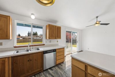 11115 13th Avenue S, Tacoma, WA 98444 - Photo 8