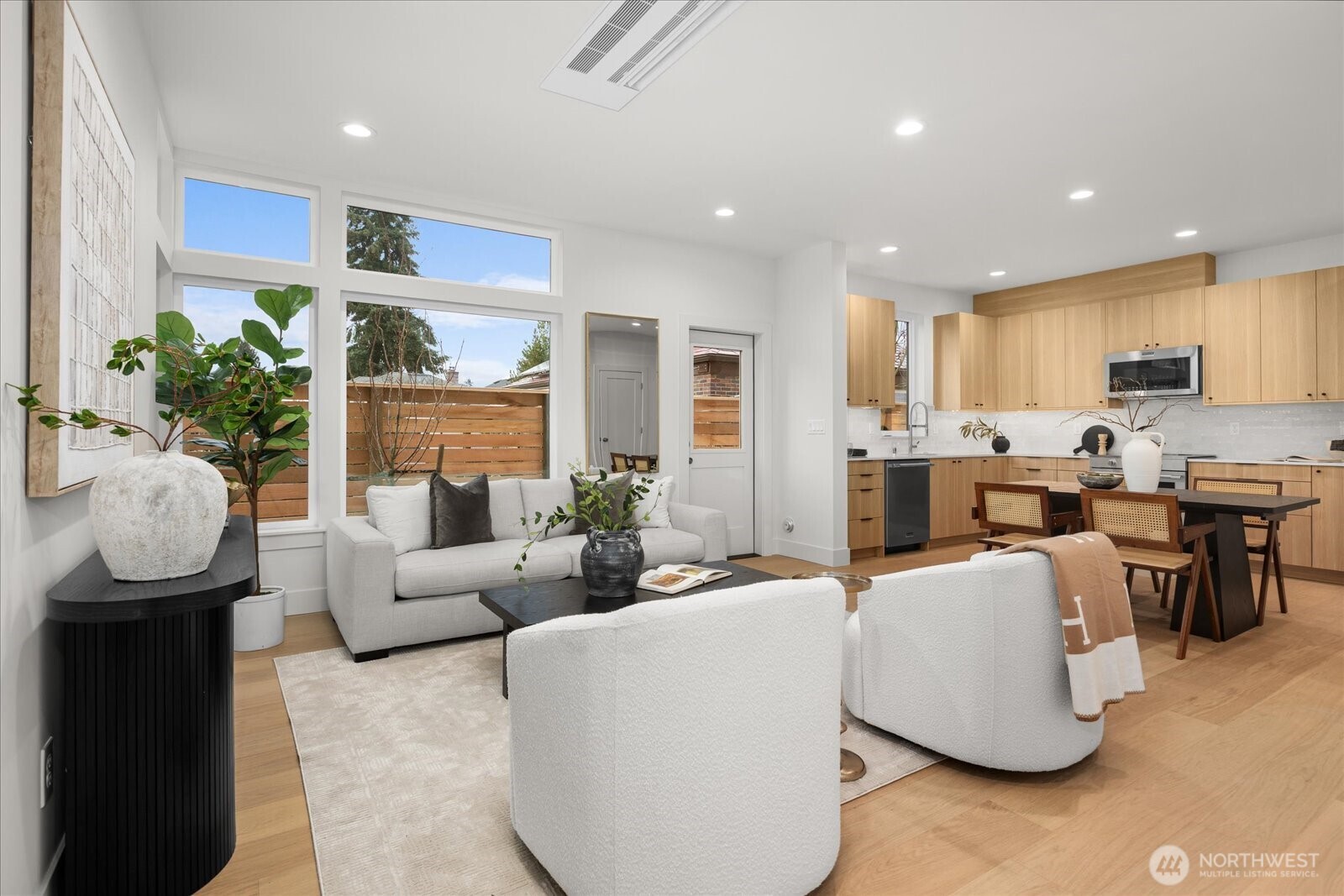 3407 NW 57th Street , Seattle, WA 98107