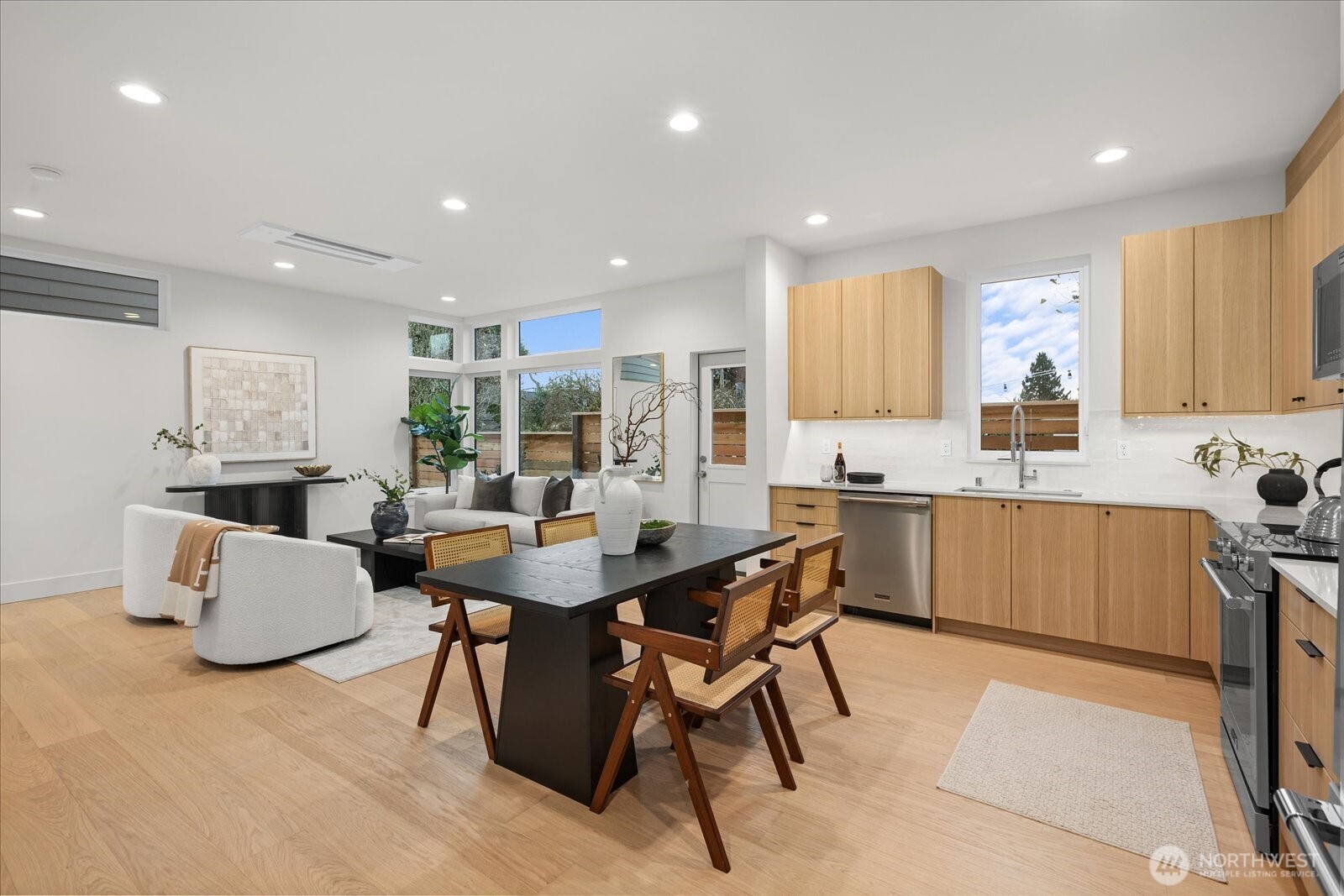 3407 NW 57th Street , Seattle, WA 98107