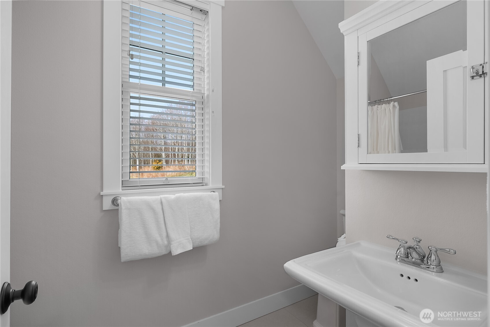 74 Flash Lane , Pacific Beach, WA 98571