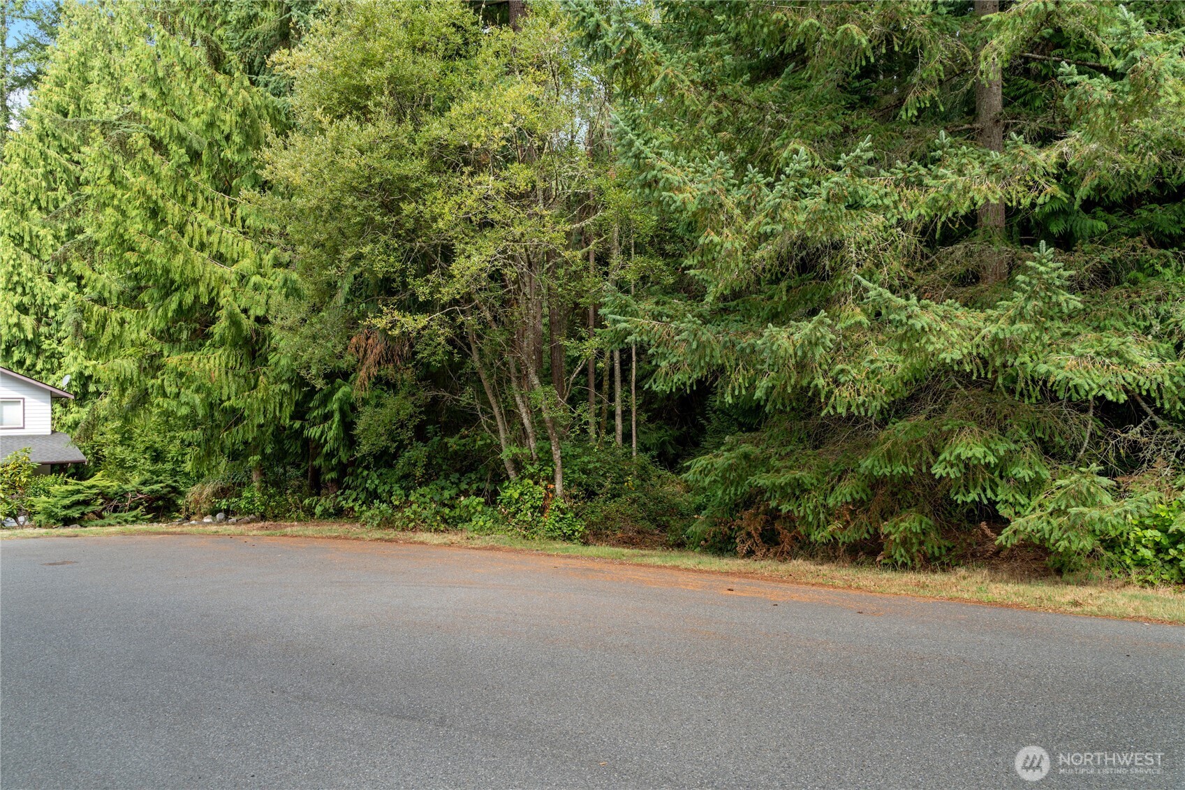 4105 Tartan Way , Clinton, WA 98236