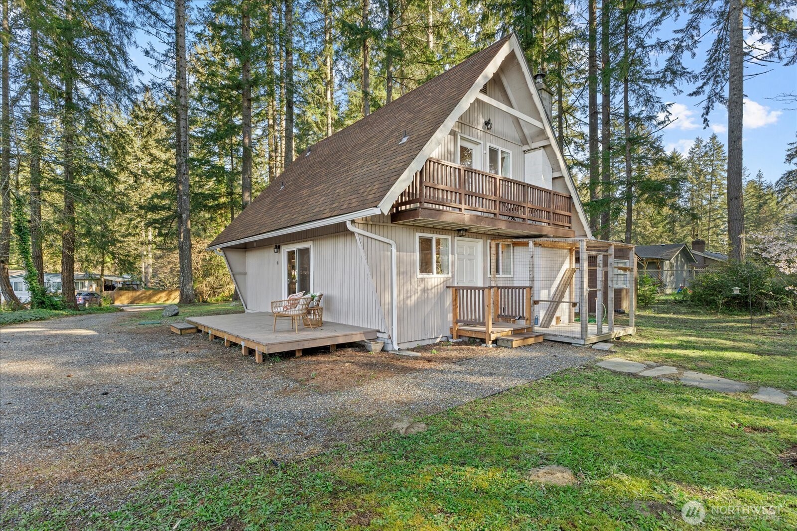 14602 Holiday Dr NW, Gig Harbor, WA 98329