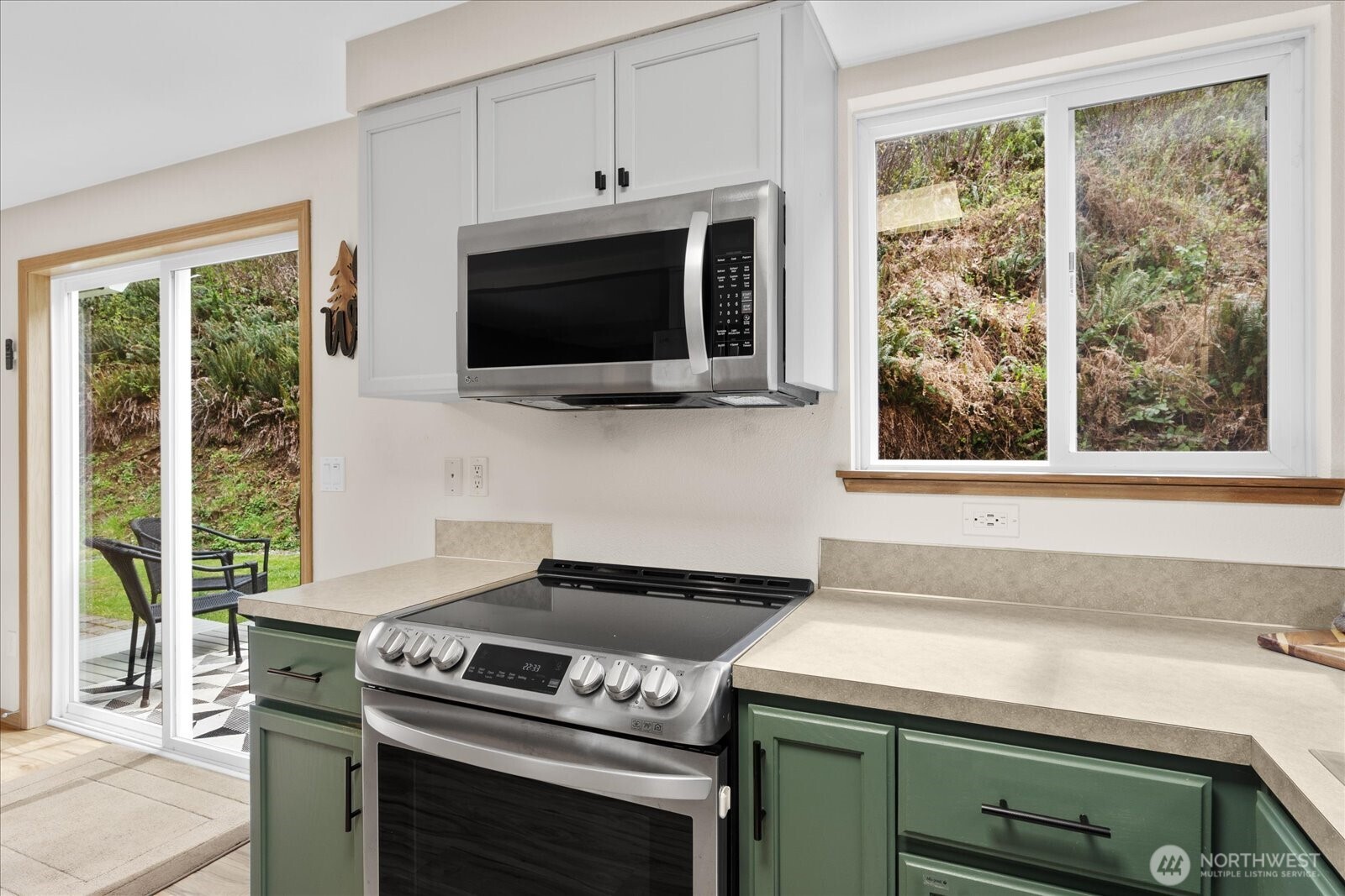 508 Summit Lake Shore Drive NW, Olympia, WA 98502