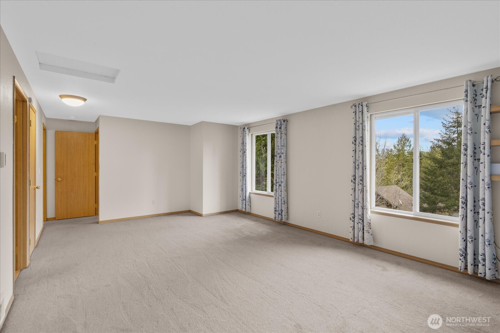 508 Summit Lake Shore Drive NW, Olympia, WA 98502