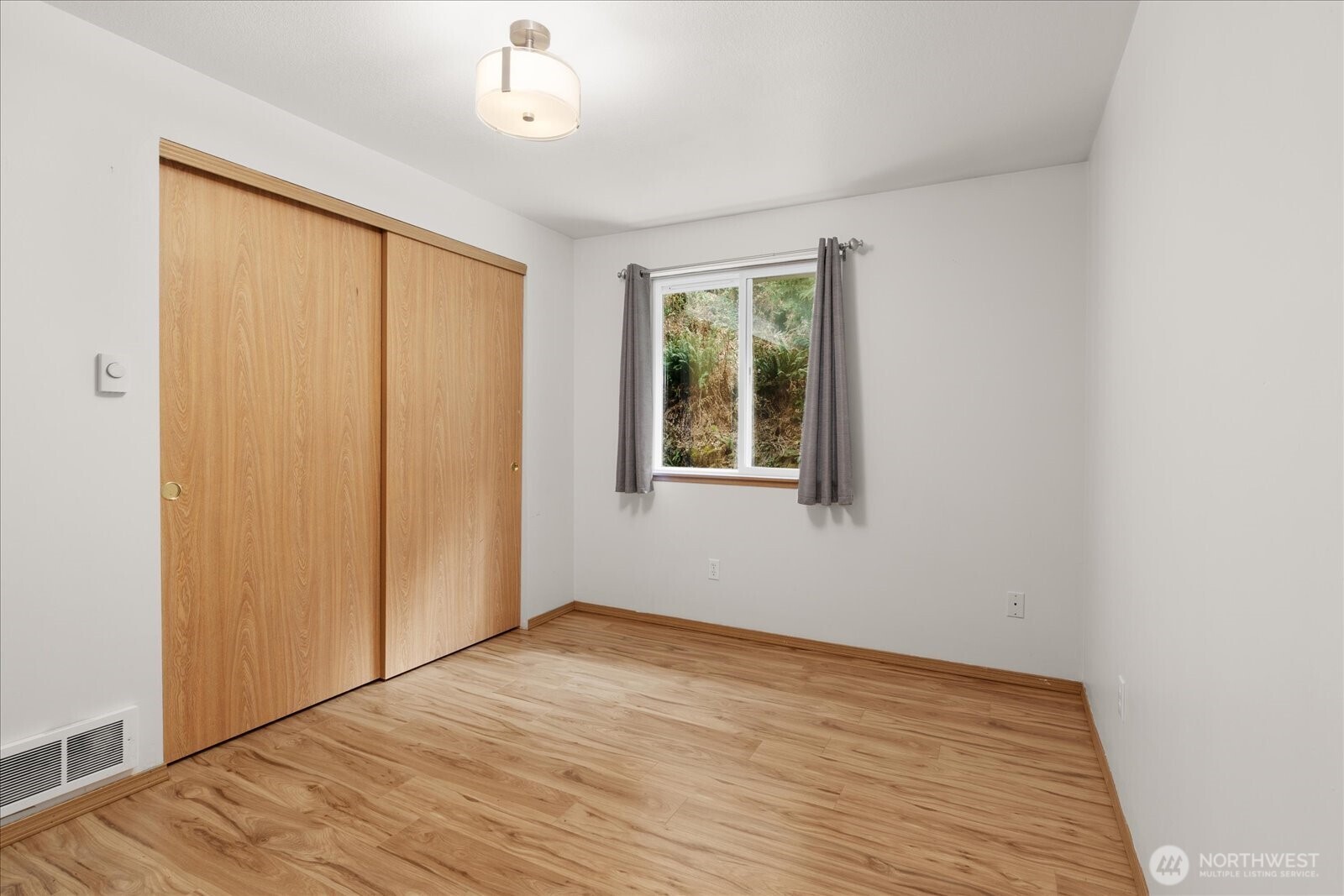 508 Summit Lake Shore Drive NW, Olympia, WA 98502