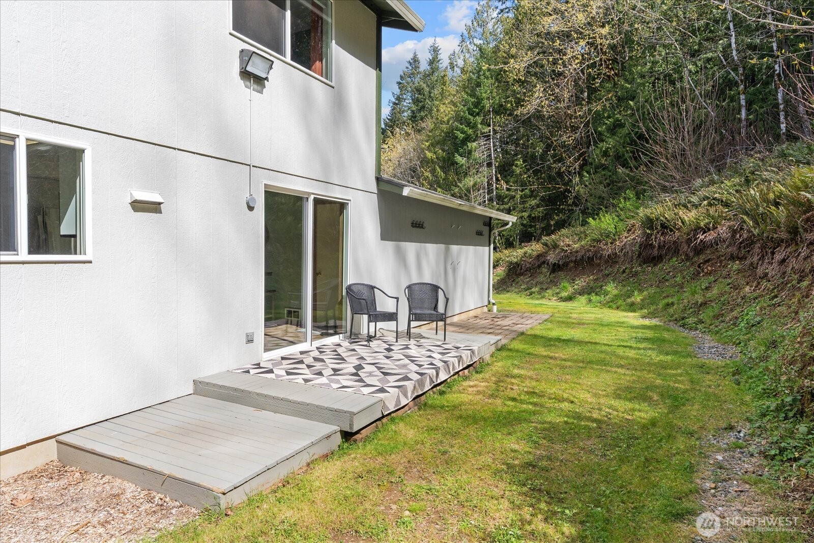 508 Summit Lake Shore Drive NW, Olympia, WA 98502