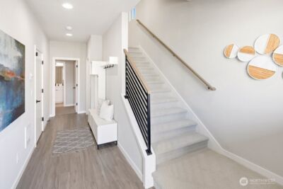 22545 69th Place W, Mountlake Terrace, WA 98043 - Photo 2