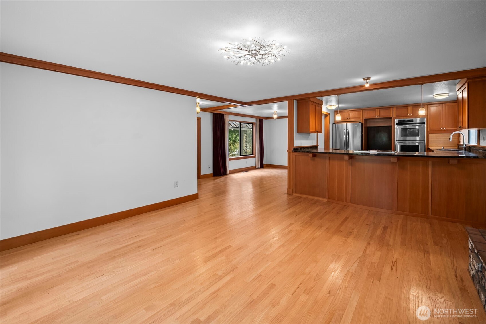 2812 204th Avenue Ct , Lake Tapps, WA 98391