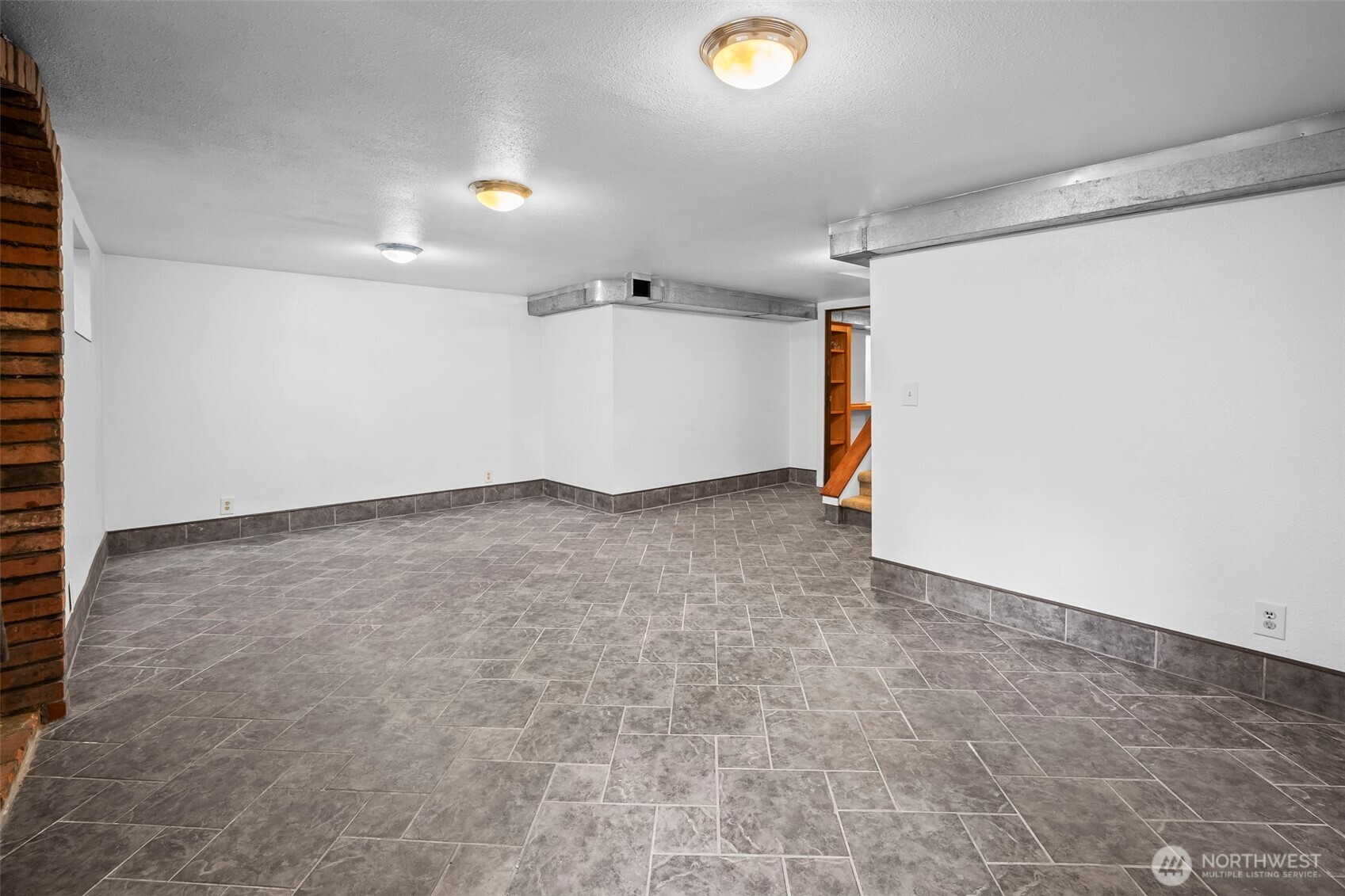 2812 204th Avenue Ct , Lake Tapps, WA 98391