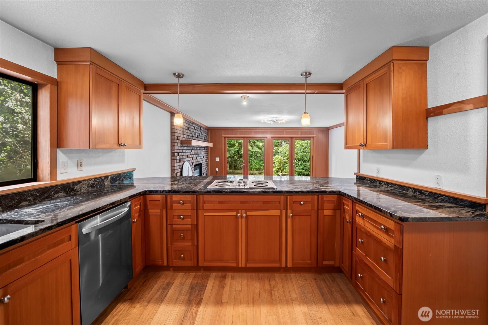 2812 204th Avenue Ct , Lake Tapps, WA 98391