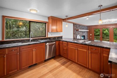 2812 204th Avenue Ct , Lake Tapps, WA 98391 - Photo 7