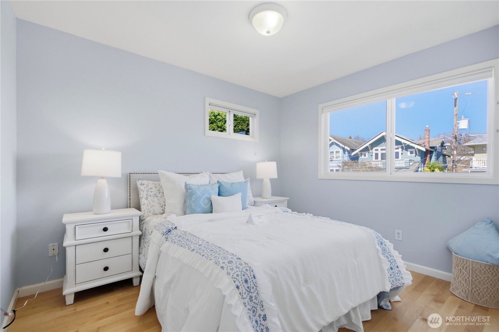 2313 N 39th Street , Seattle, WA 98103