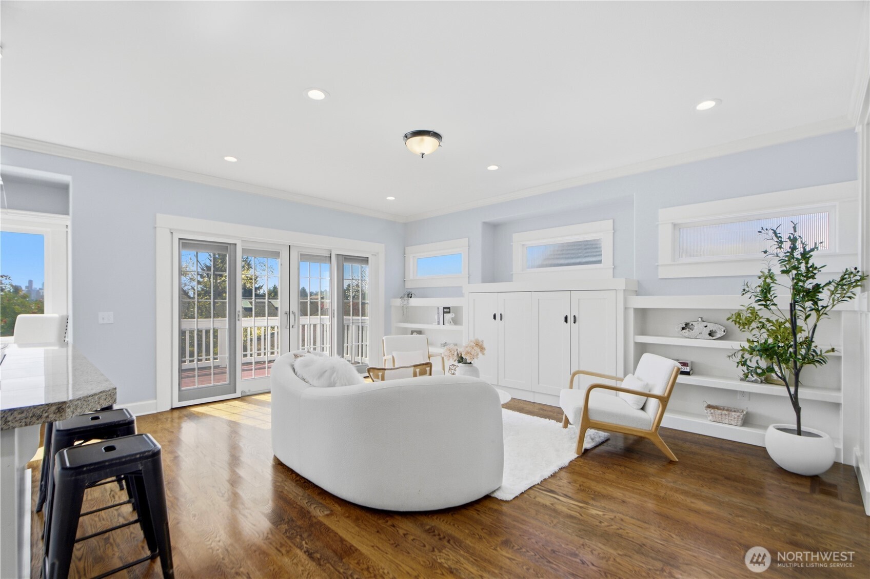 2313 N 39th Street , Seattle, WA 98103