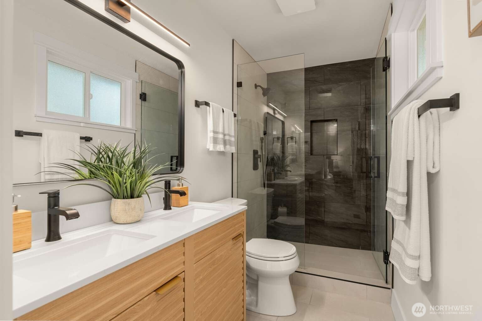 10811 NE 154th Court , Bothell, WA 98011