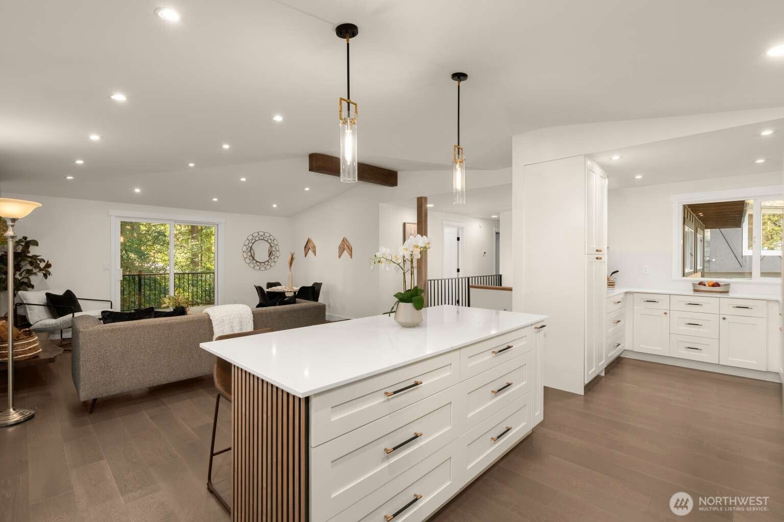 10811 NE 154th Court , Bothell, WA 98011