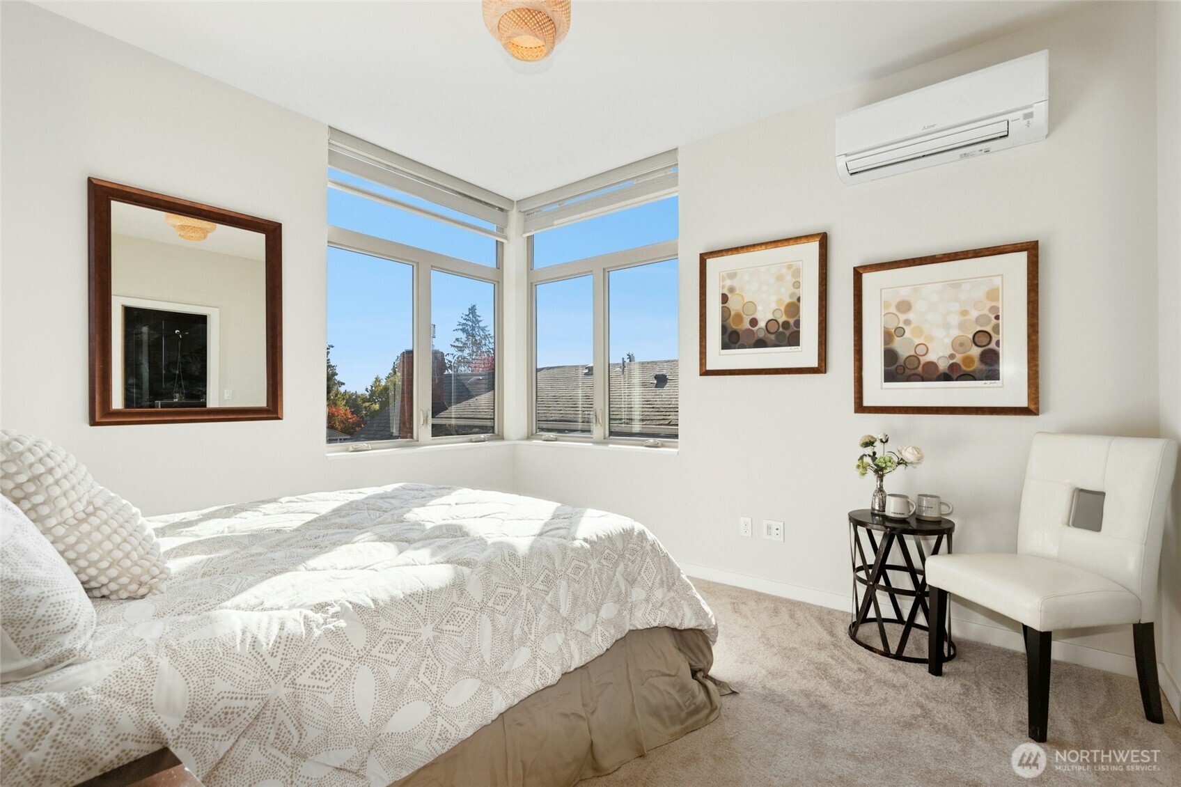 4411 Meridian Avenue N, Seattle, WA 98103