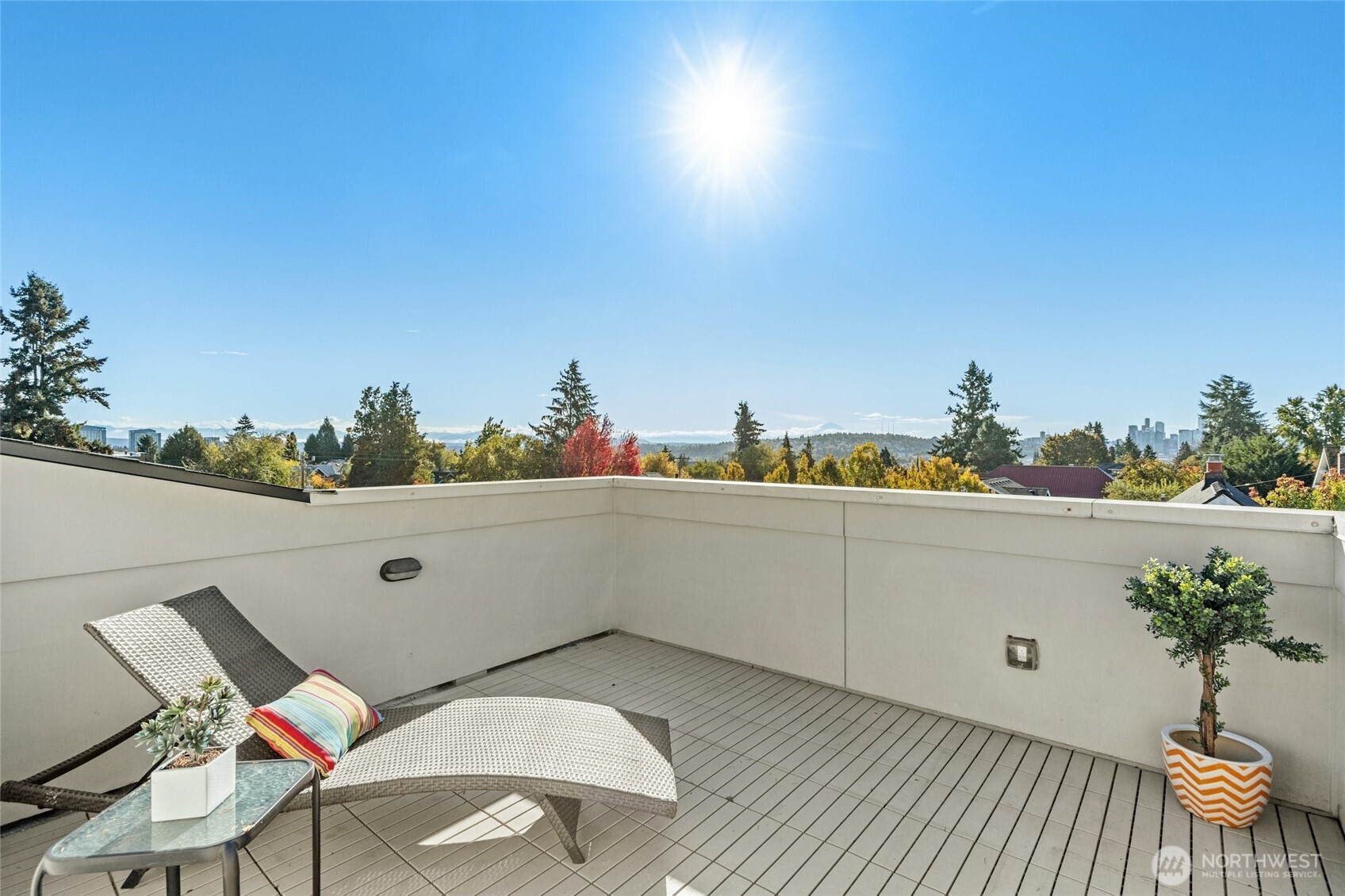 4411 Meridian Avenue N, Seattle, WA 98103