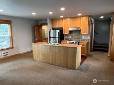 266 Ericksen Avenue NE #272, Bainbridge Island, WA 98110 - Photo 4
