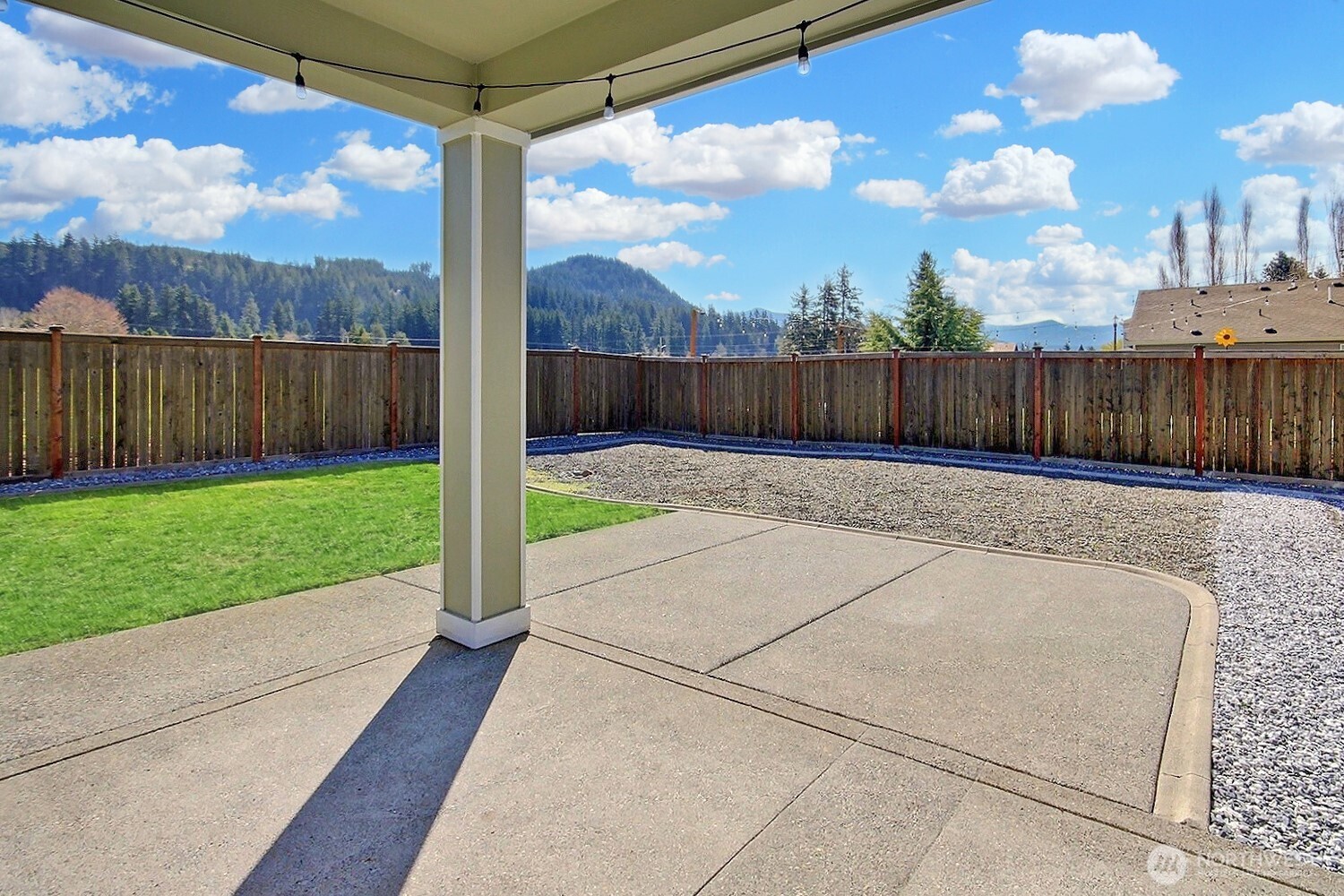 227 Jasmine Lane N, Enumclaw, WA 98022