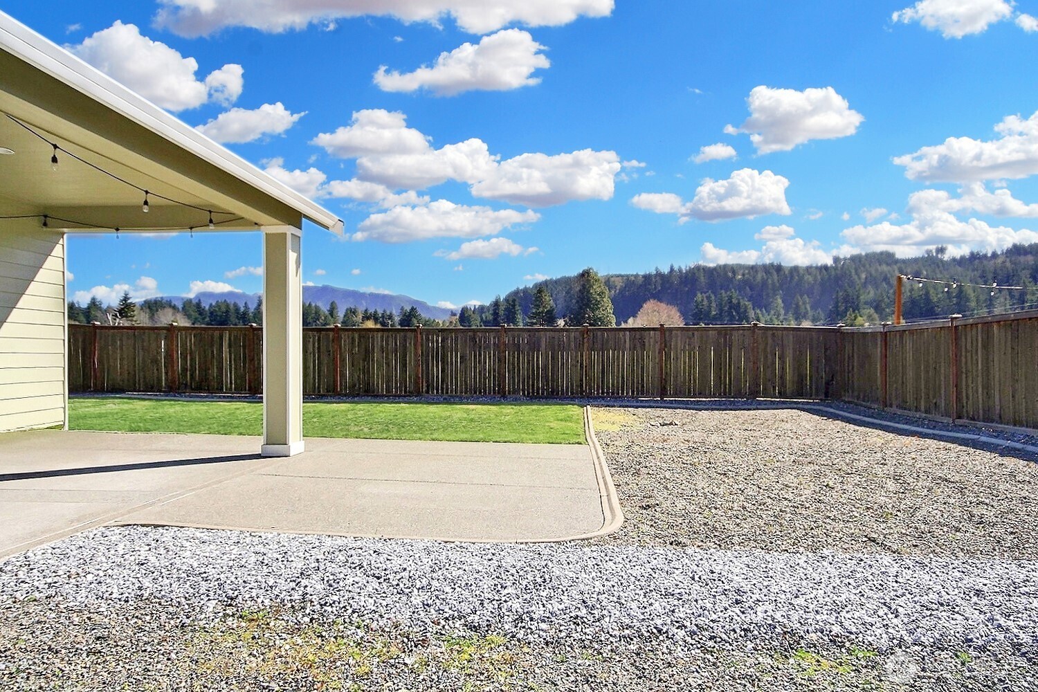 227 Jasmine Lane N, Enumclaw, WA 98022