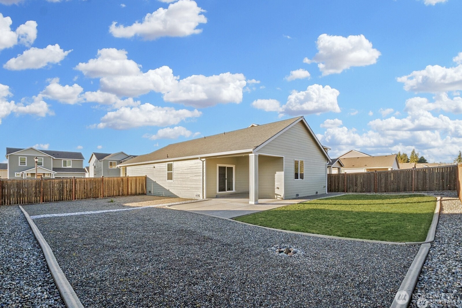 227 Jasmine Lane N, Enumclaw, WA 98022